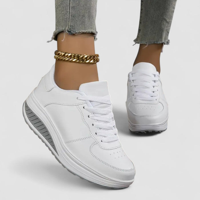 Tina - Komfortable sneakers med snører