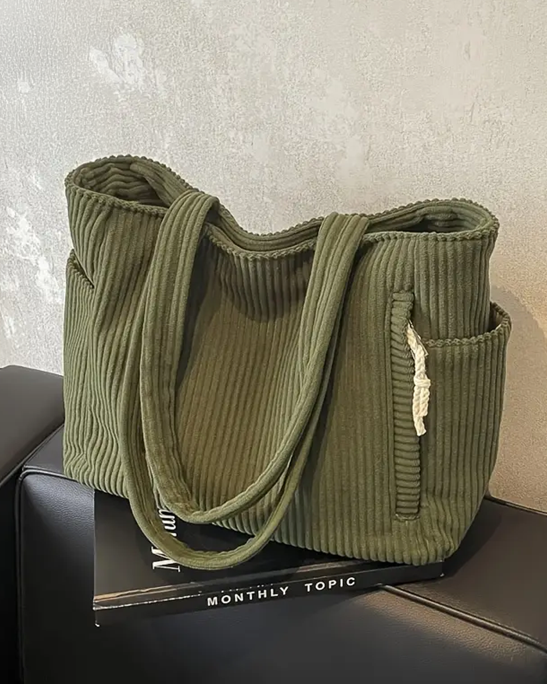 Tilda – Bolsa tote canelada com detalhe de cordão