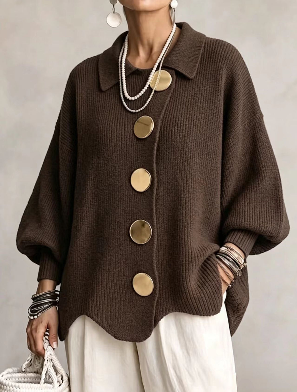 Victoire | Cardigan oversized com grandes botões dourados para Mulher